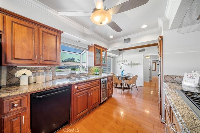 2531 E Thackery, West Covina, CA 91791
