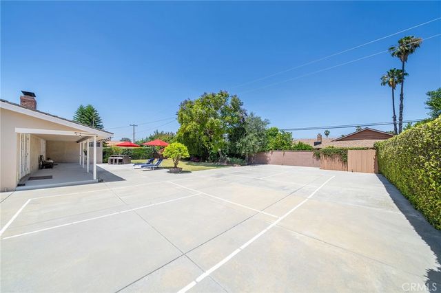 2531 E Thackery, West Covina, CA 91791
