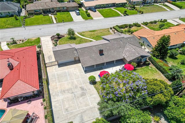 2531 E Thackery, West Covina, CA 91791