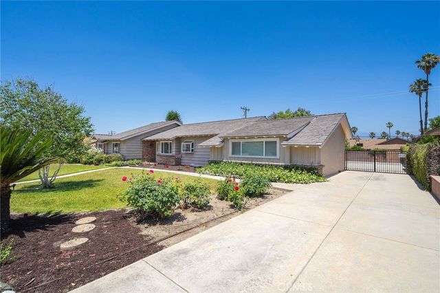2531 E Thackery, West Covina, CA 91791
