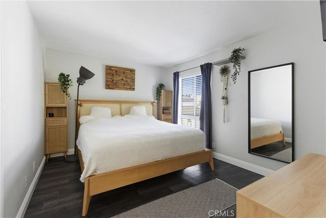 2100 W Palmyra 33, Orange, CA 92868