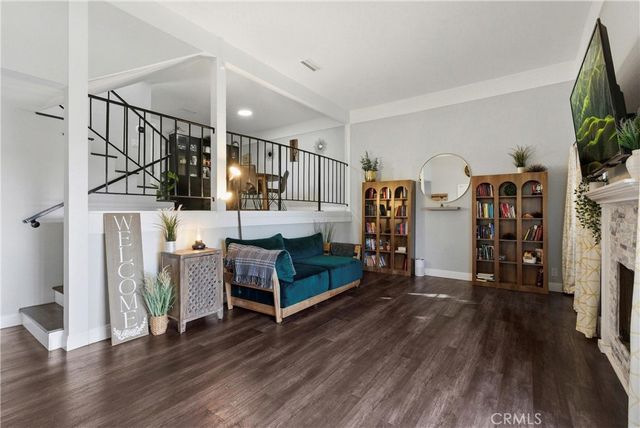 2100 W Palmyra 33, Orange, CA 92868