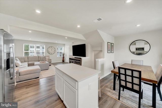 222 HAMILTON LN, Coatesville, PA 19320