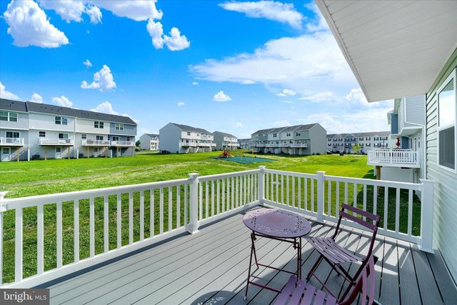 222 HAMILTON LN, Coatesville, PA 19320