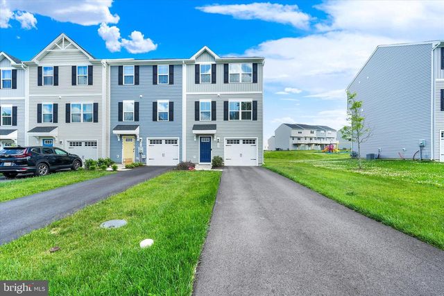 222 HAMILTON LN, Coatesville, PA 19320