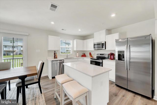 222 HAMILTON LN, Coatesville, PA 19320