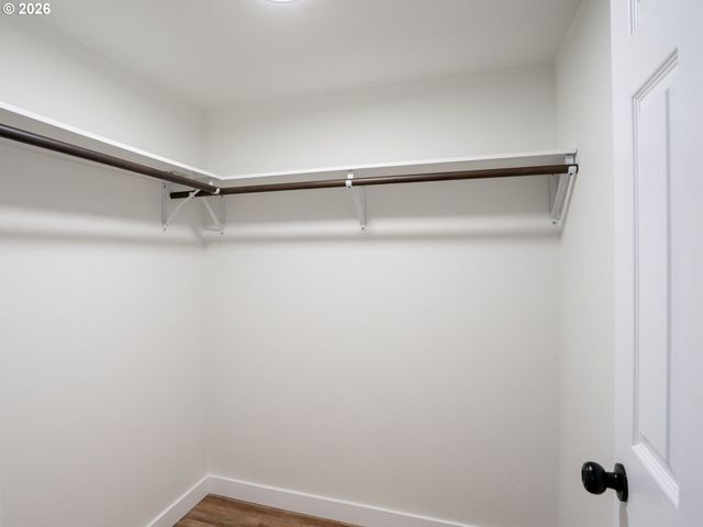 8042 Se TOLMAN St, Portland, OR 97206