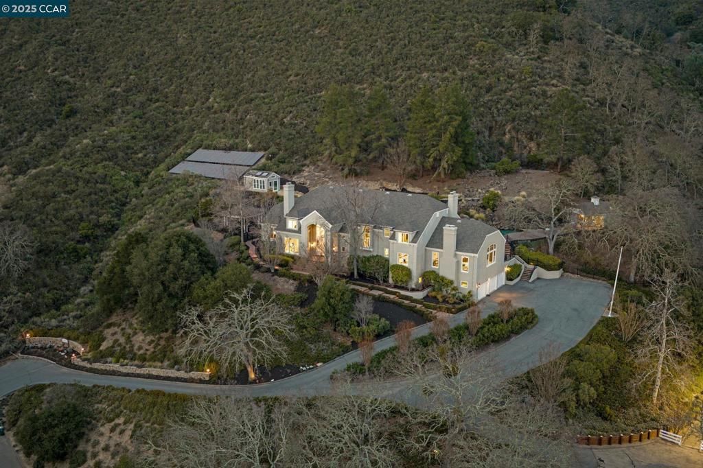 2420 Diablo Lakes Ln, Diablo, CA 94528