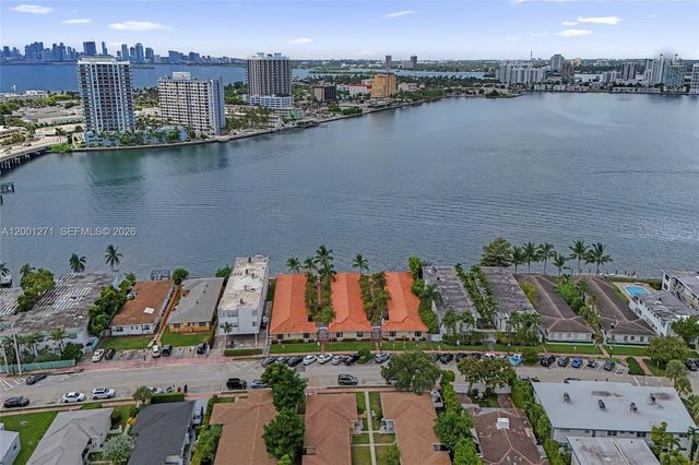 2170 Bay Dr 3-20, Miami Beach, FL 33141