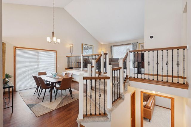 18719 Clear View Drive, Minnetonka, MN 55345