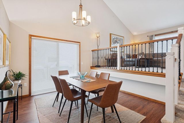 18719 Clear View Drive, Minnetonka, MN 55345