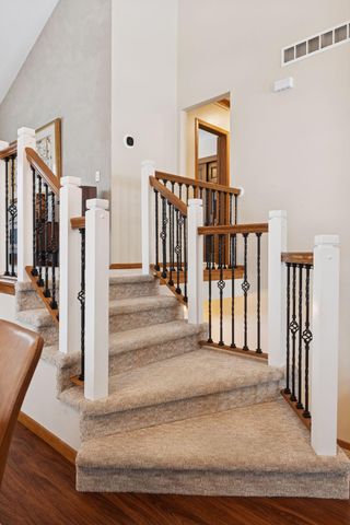 18719 Clear View Drive, Minnetonka, MN 55345