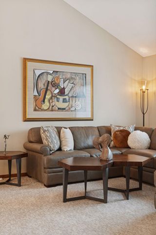 18719 Clear View Drive, Minnetonka, MN 55345