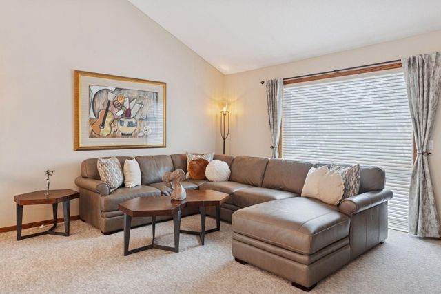 18719 Clear View Drive, Minnetonka, MN 55345