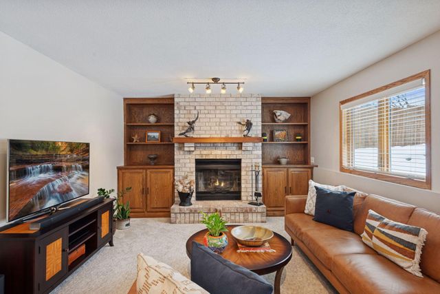 18719 Clear View Drive, Minnetonka, MN 55345