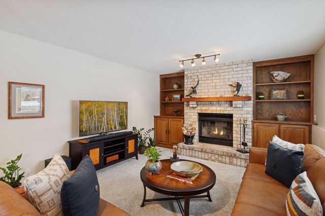 18719 Clear View Drive, Minnetonka, MN 55345