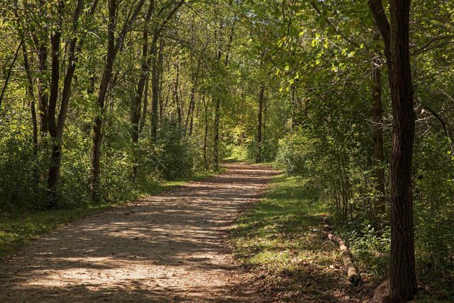 18719 Clear View Drive, Minnetonka, MN 55345