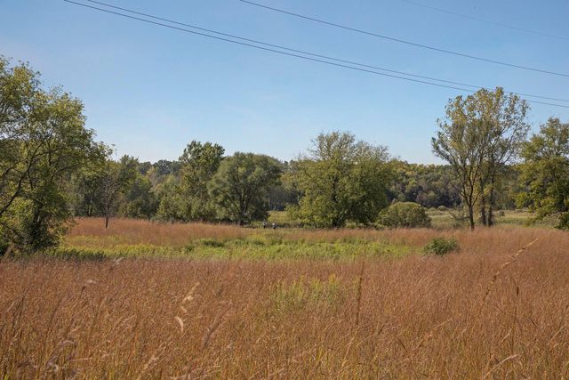 18719 Clear View Drive, Minnetonka, MN 55345