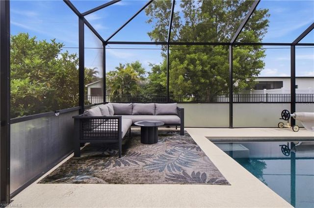 219 NW 12th LN, Cape Coral, FL 33993