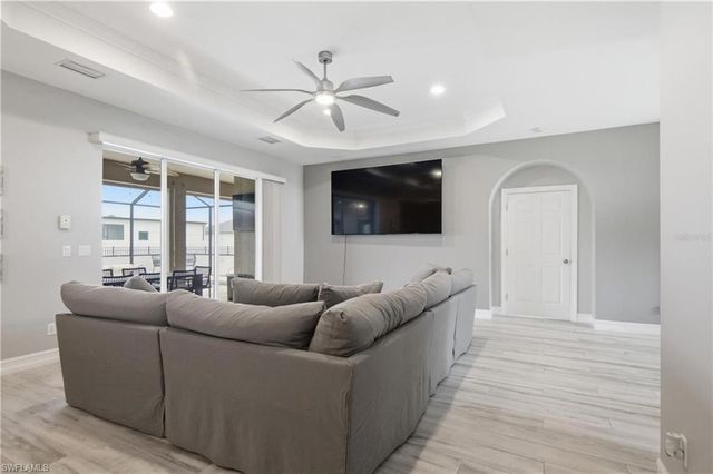219 NW 12th LN, Cape Coral, FL 33993