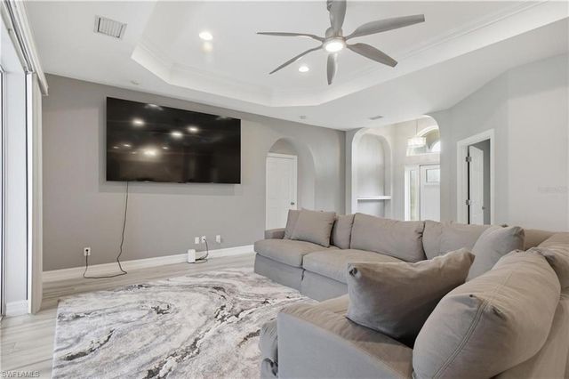 219 NW 12th LN, Cape Coral, FL 33993