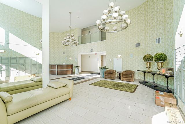 775 Lafayette 5F, Brooklyn, NY 11221