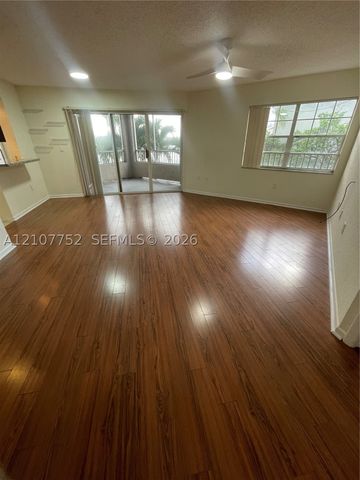 2831 N Oakland Forest Dr 211, Oakland Park, FL 33309