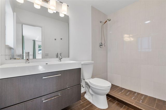 4871 SW 36th Ct, Pembroke Park, FL 33023