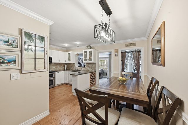 2316 SE 1st Street, Boynton Beach, FL 33435