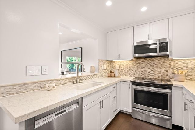 249 Elm Street 104, San Mateo, CA 94401