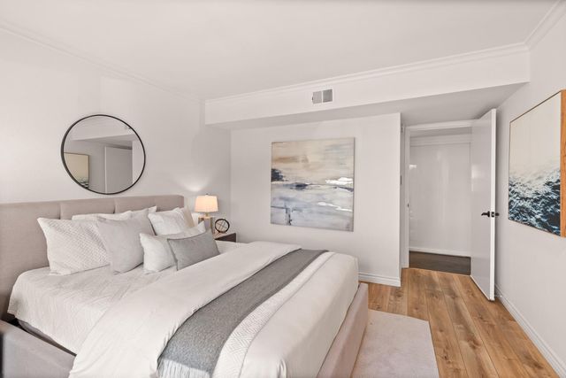 249 Elm Street 104, San Mateo, CA 94401