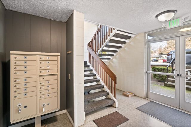 249 Elm Street 104, San Mateo, CA 94401