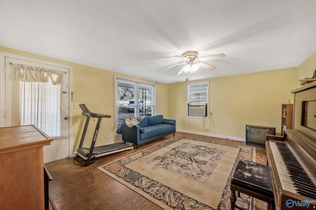 2801 Highway 31 NW, Hartselle, AL 35640