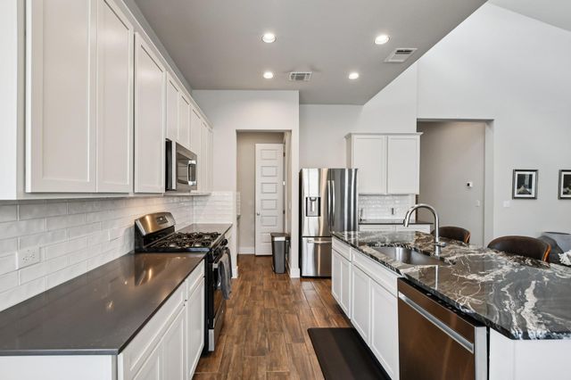 11212 Charger WAY, Manor, TX 78653