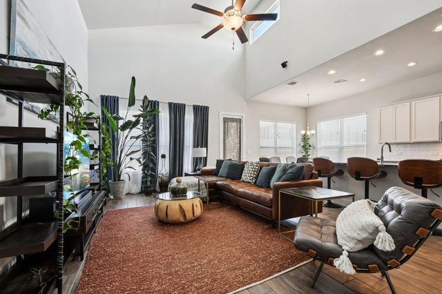 11212 Charger WAY, Manor, TX 78653