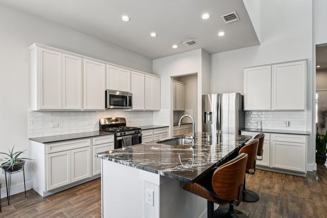 11212 Charger WAY, Manor, TX 78653