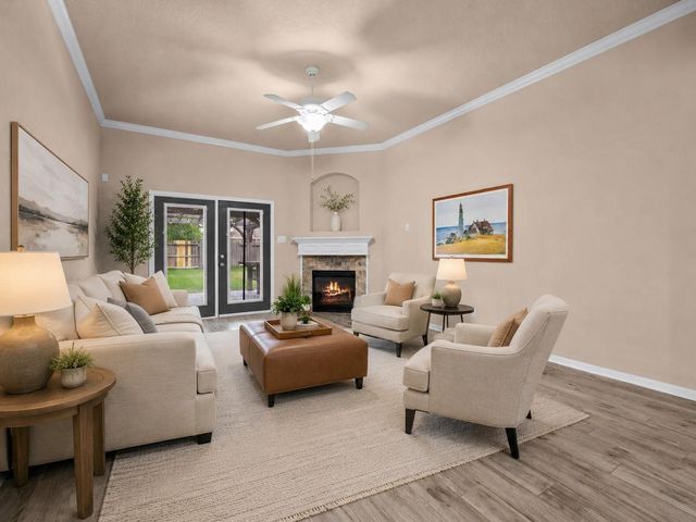 26 Canterborough Place, Tomball, TX 77375