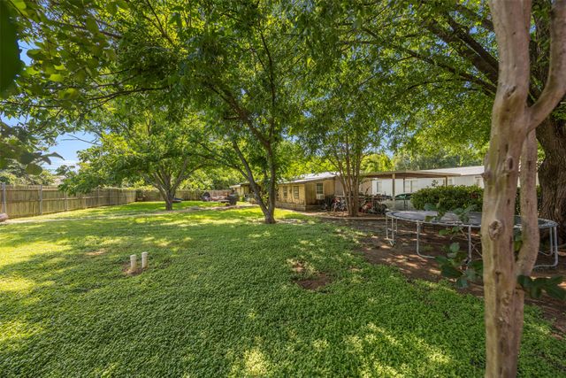 103 Syble Jean Drive, Burleson, TX 76028