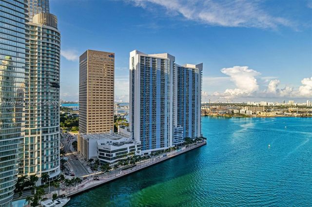 325 S Biscayne Blvd 4115, Miami, FL 33131