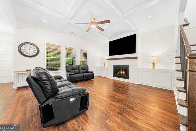 391 Pirkle Avenue, Buford, GA 30518