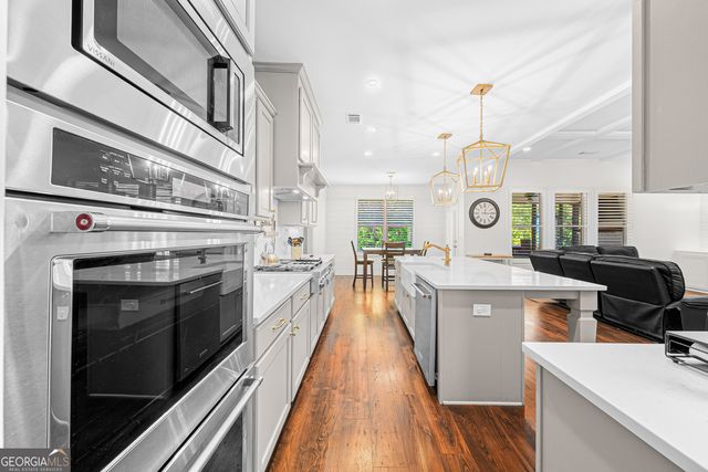 391 Pirkle Avenue, Buford, GA 30518