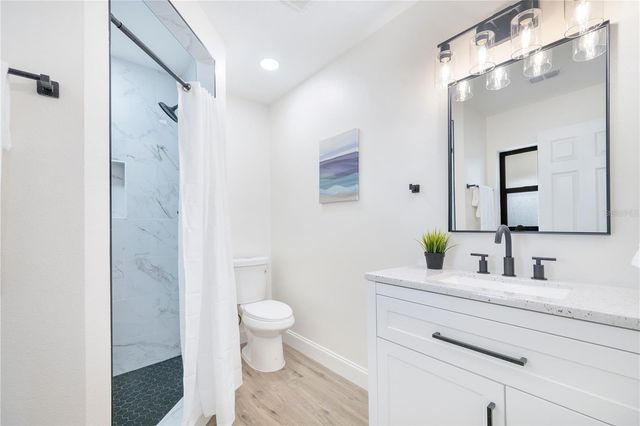 510 ROOKS ROAD, Seffner, FL 33584