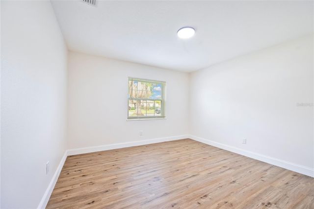 510 ROOKS ROAD, Seffner, FL 33584