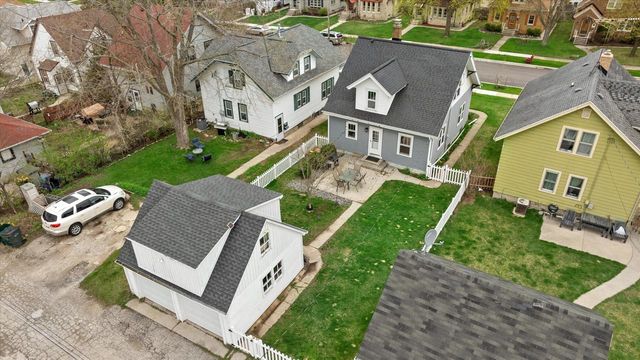 534 3rd AVENUE, West Bend, WI 53095