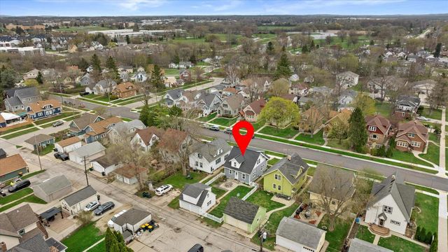 534 3rd AVENUE, West Bend, WI 53095