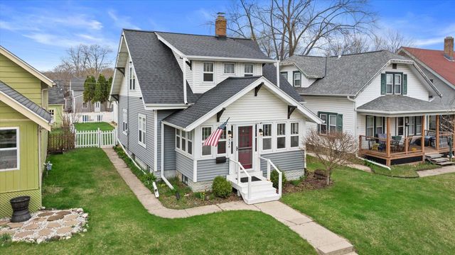 534 3rd AVENUE, West Bend, WI 53095