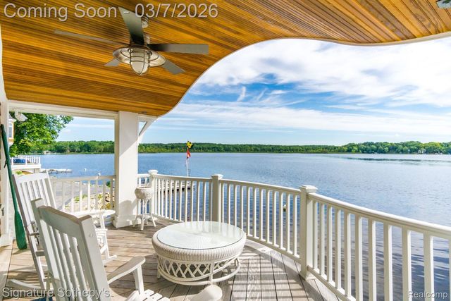 14625 Edgewater Drive, Lyndon Township, MI 48137