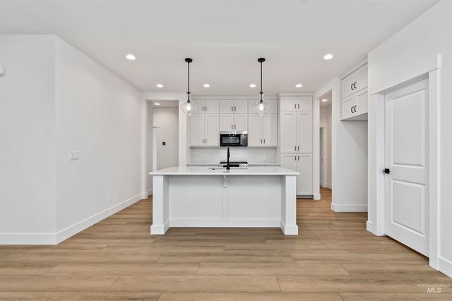 11186 S Corballis Ln., Kuna, ID 83634