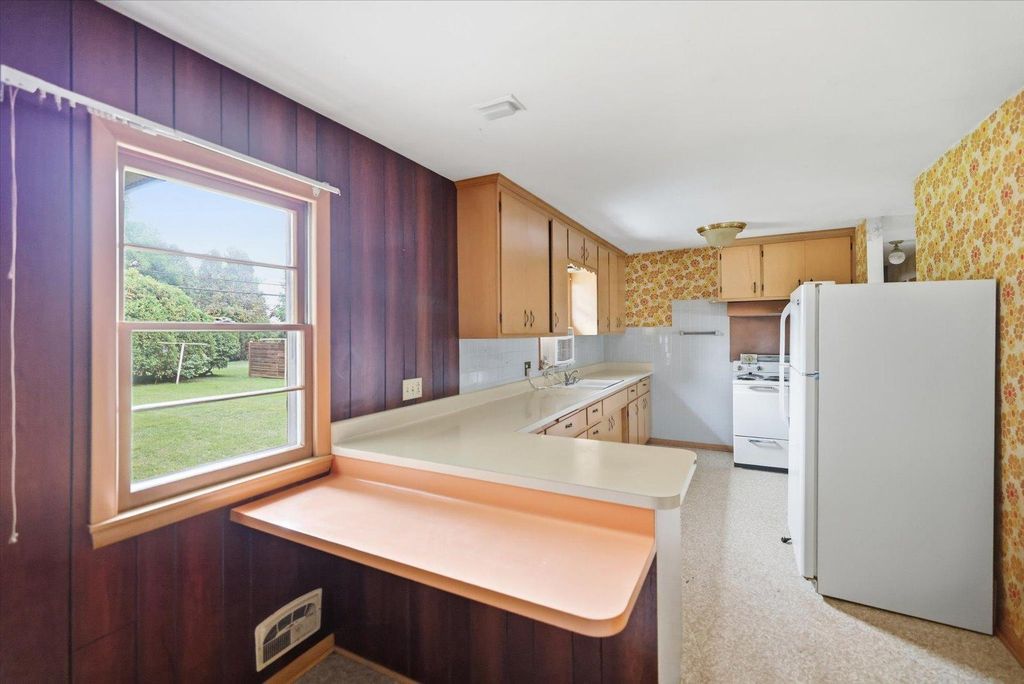 1677 Rose Place, Roseville, MN 55113 — photo 5