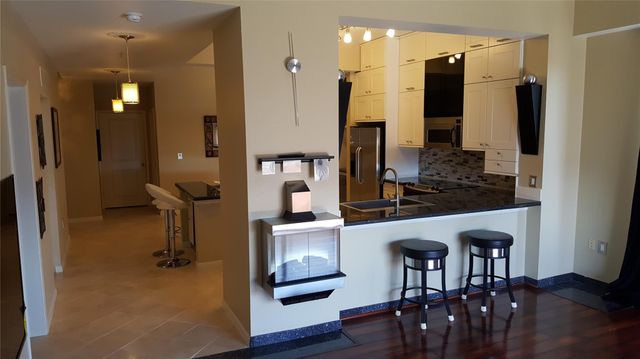 3505 Sage Road 502, Houston, TX 77056